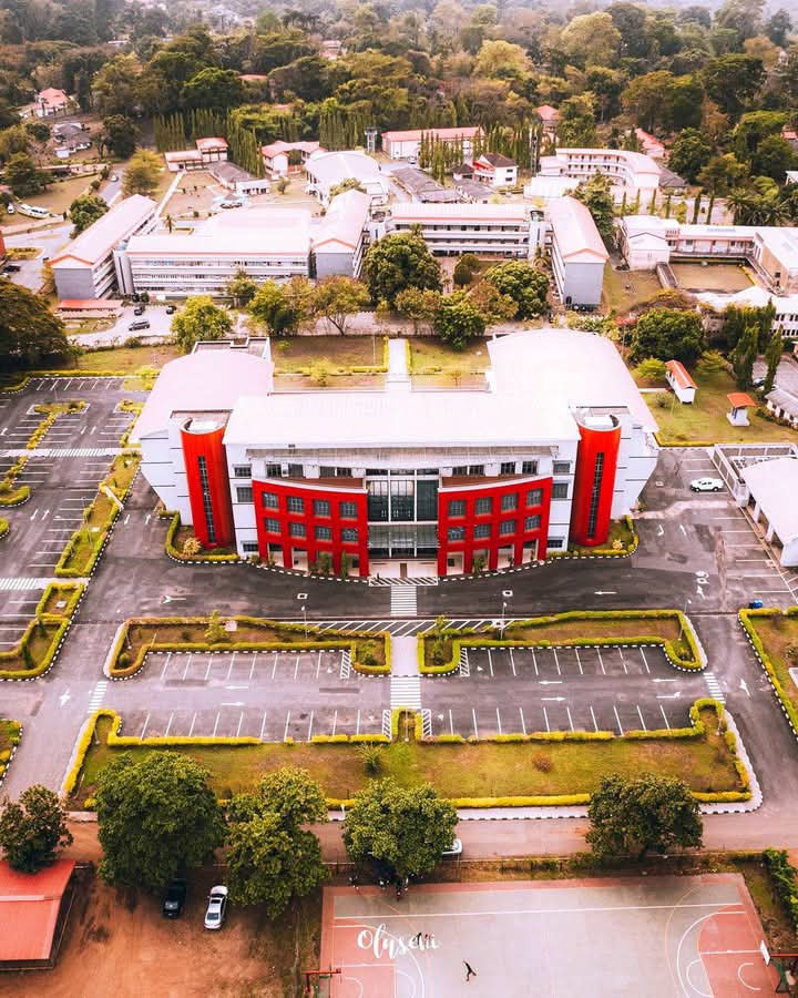 Campus scene 2
